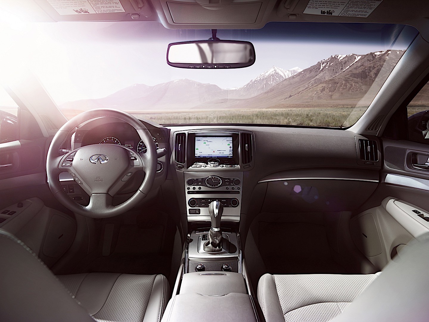 Infiniti Q40 photo 6