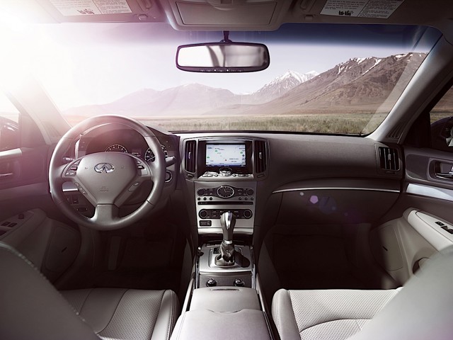 Infiniti Q40 foto 6