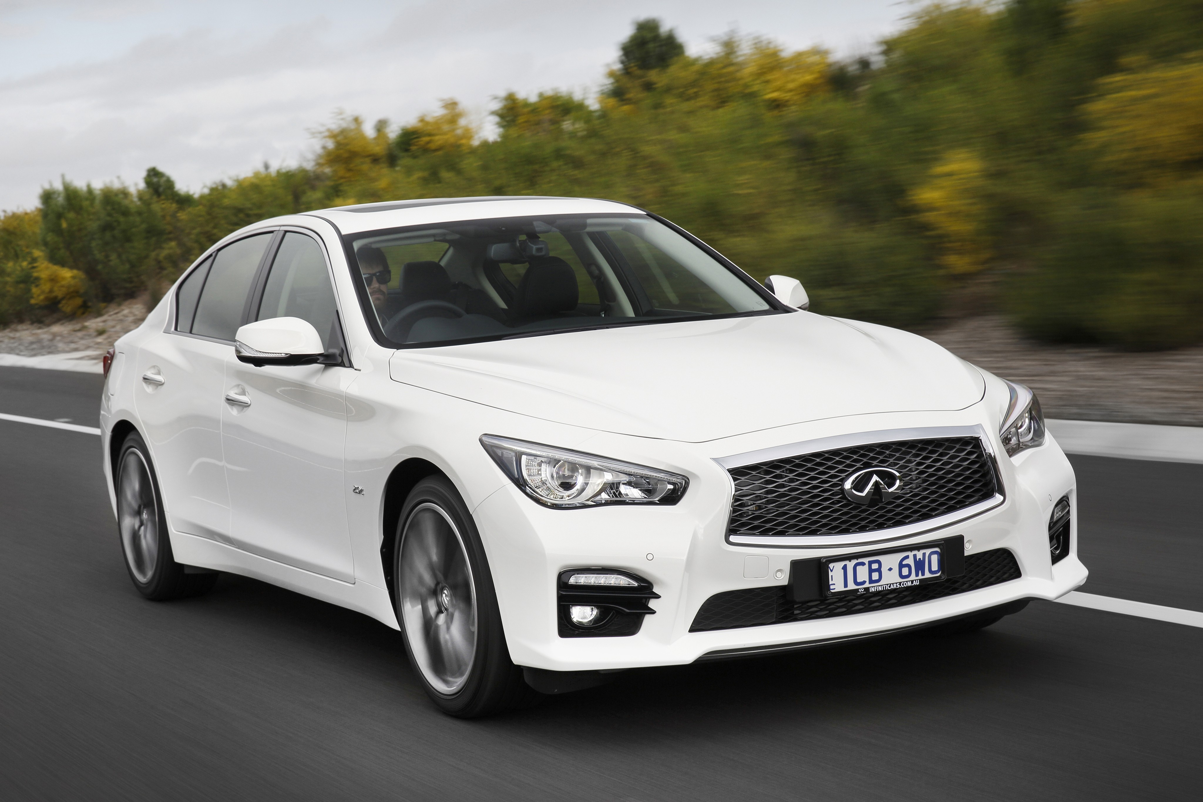 Infiniti Q50 photo 69