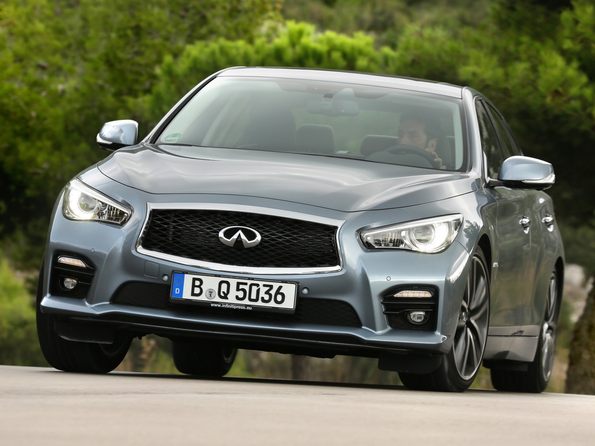 Infiniti Q50 photo 81