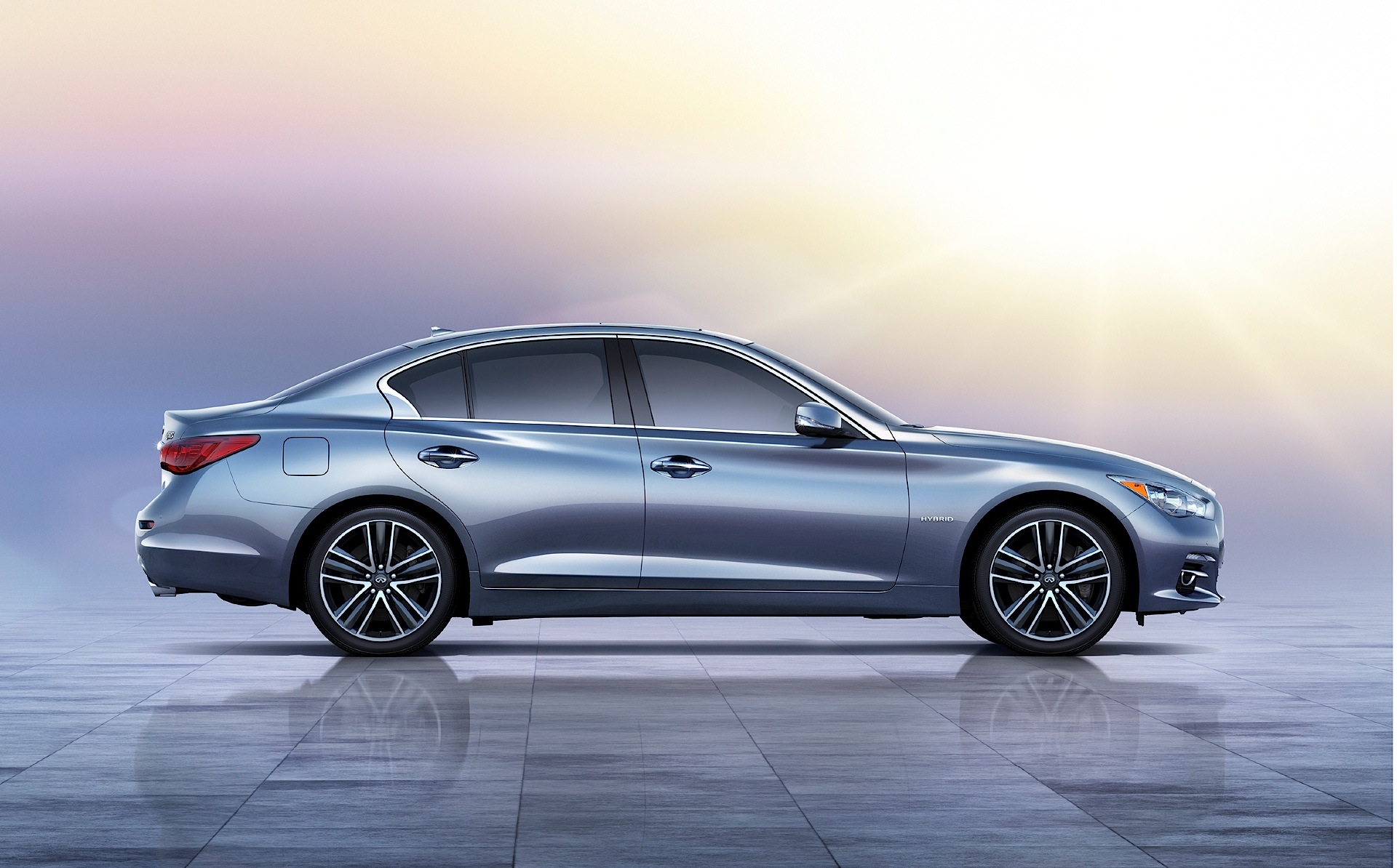 Infiniti Q50 photo 18