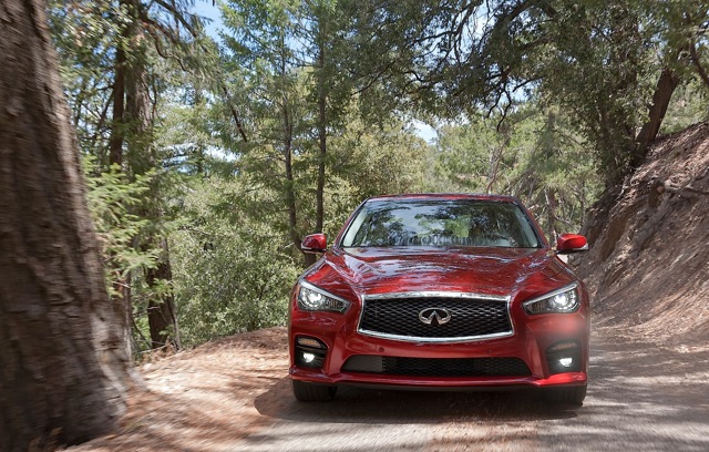 Infiniti Q50 photo 37