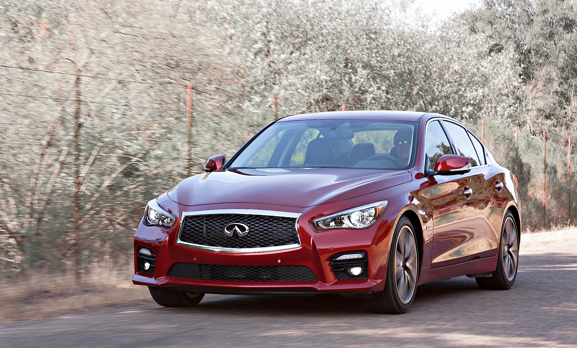 Infiniti Q50 photo 43