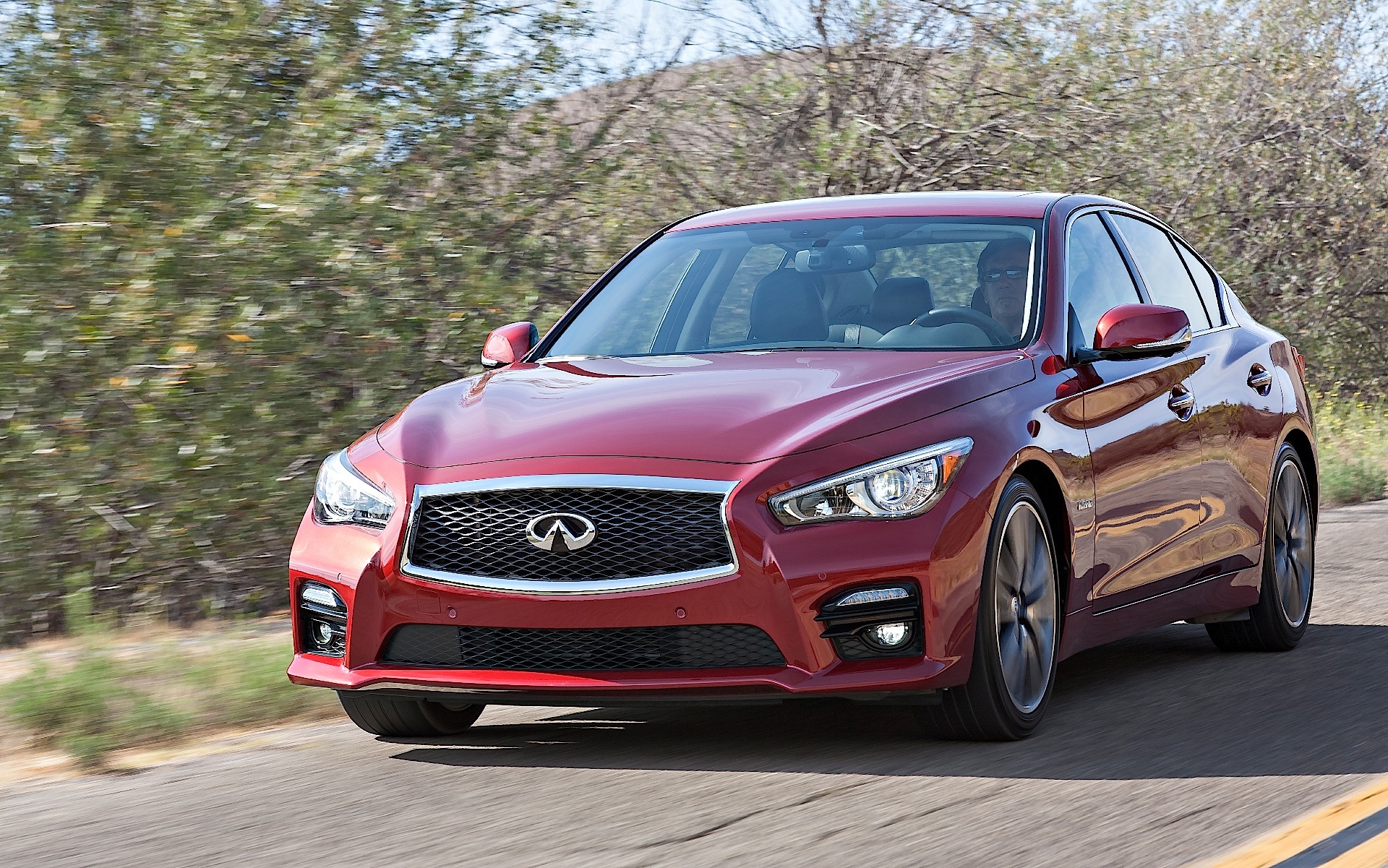 Infiniti Q50 photo 45