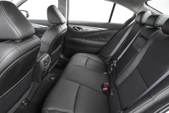 Infiniti Q50 photo 103