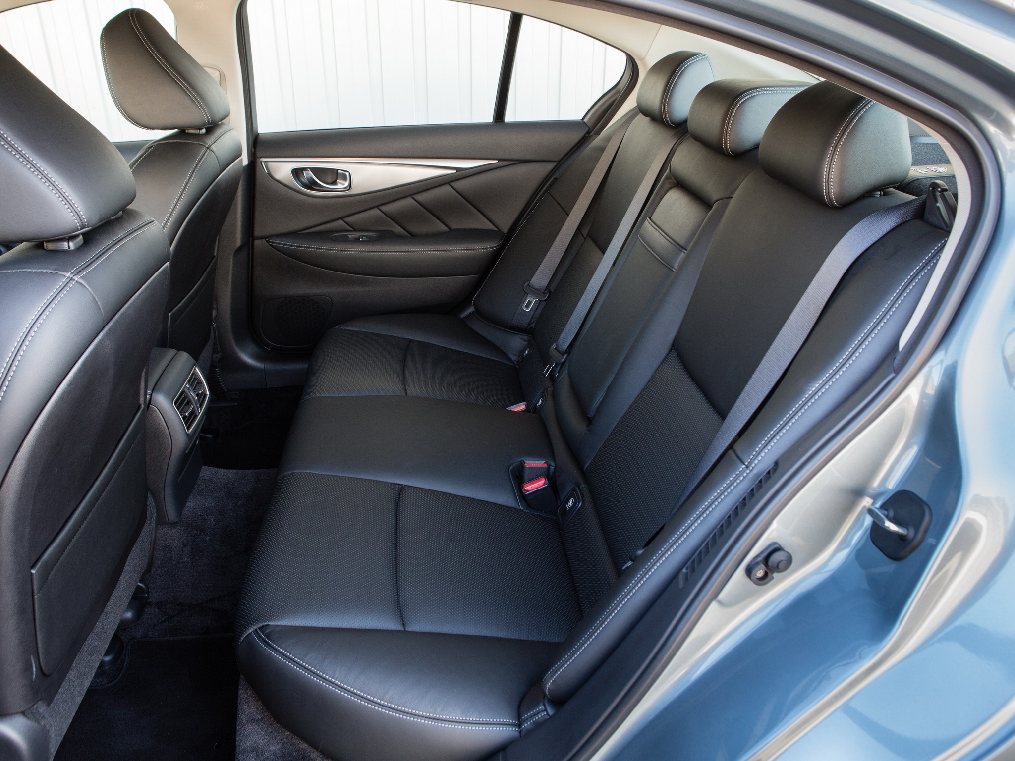 Infiniti Q50 photo 107