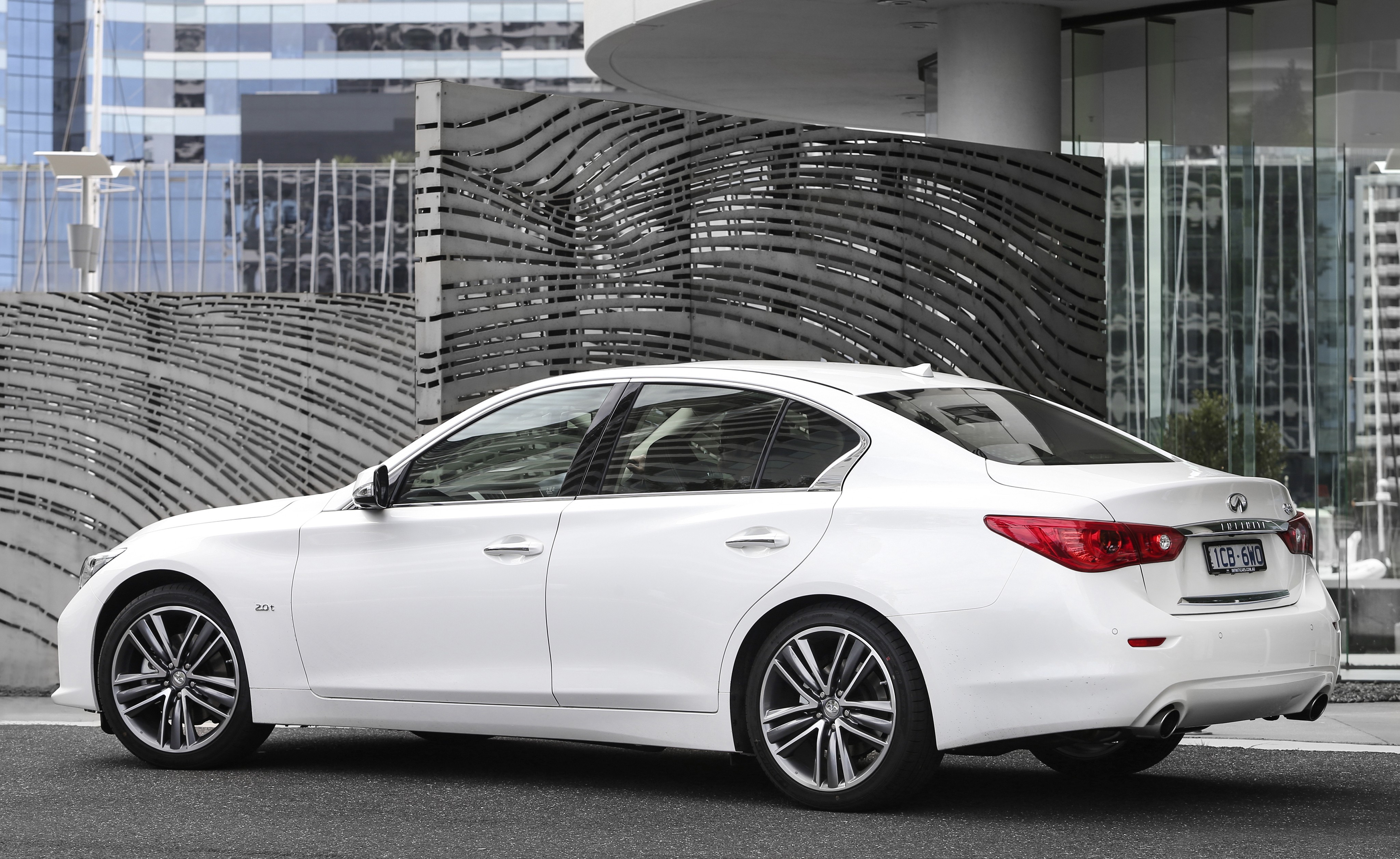 Infiniti Q50 photo 58