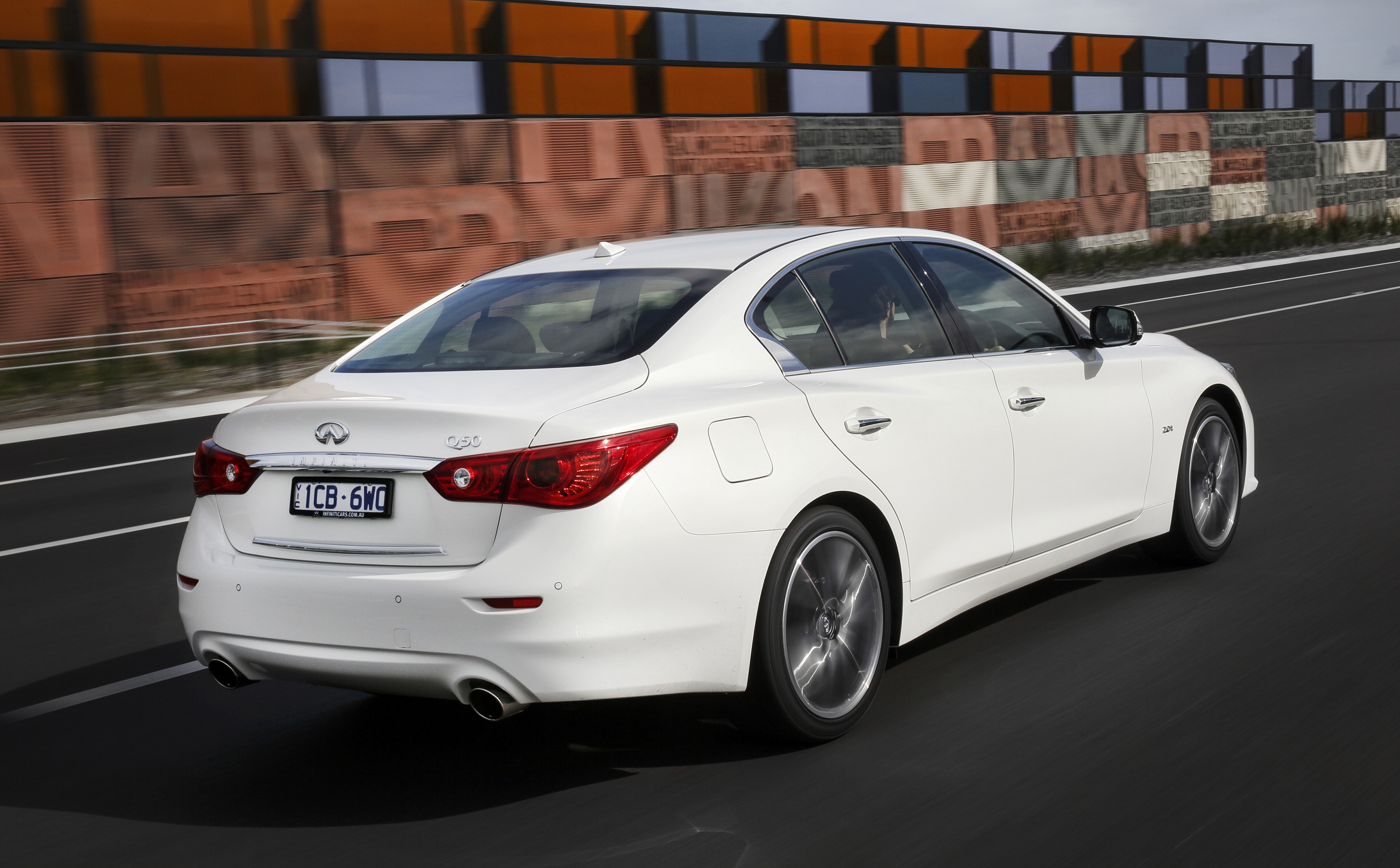 Infiniti Q50 photo 59