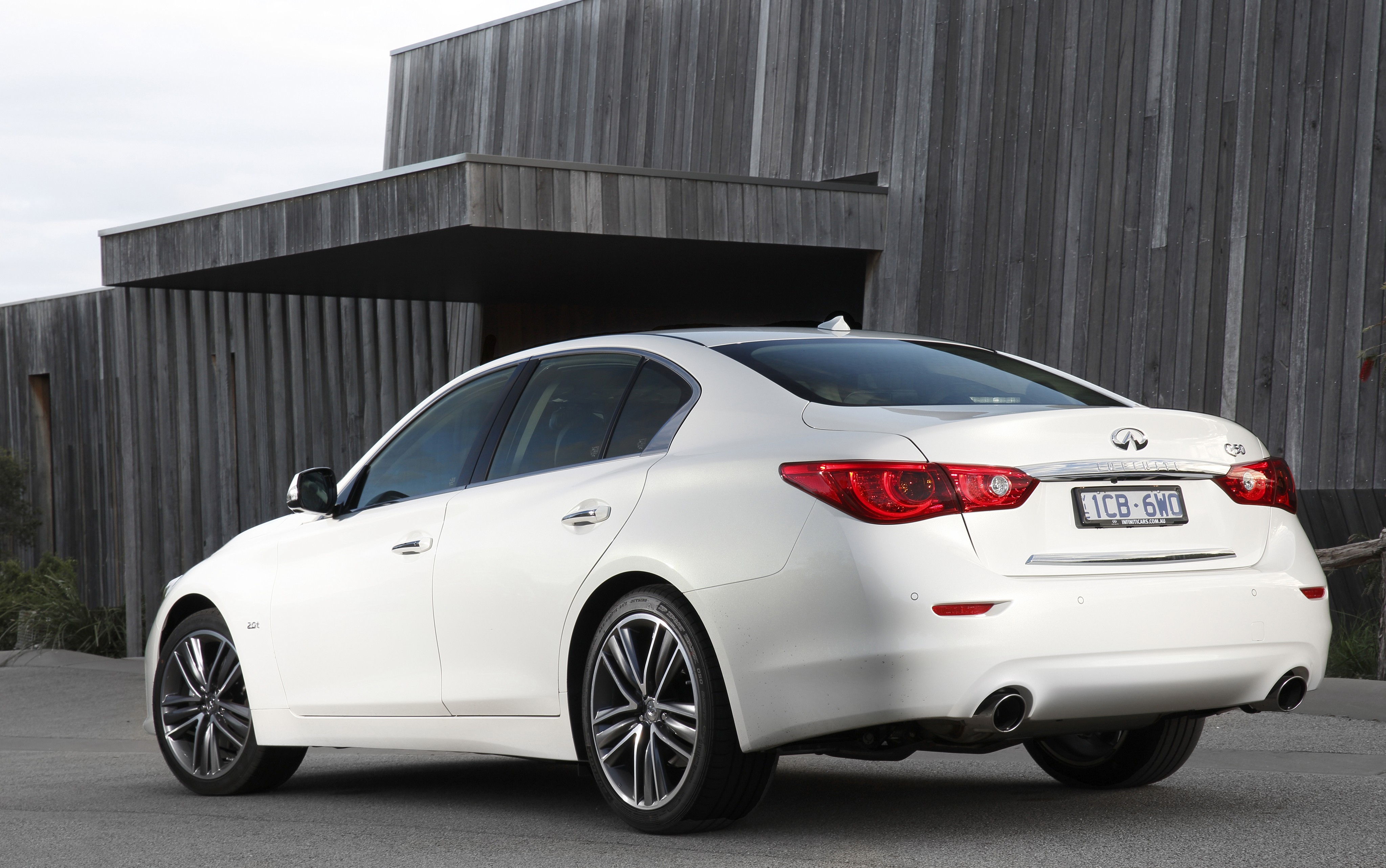 Infiniti Q50 photo 61