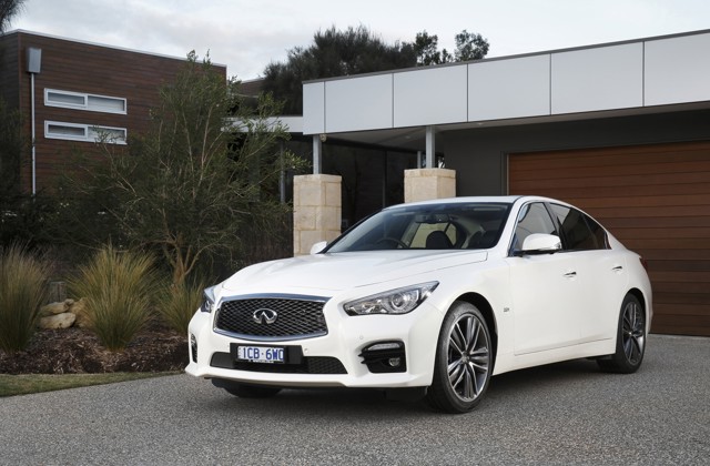Infiniti Q50 photo 66