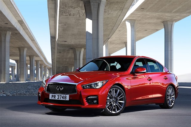 Infiniti Q50 foto 8