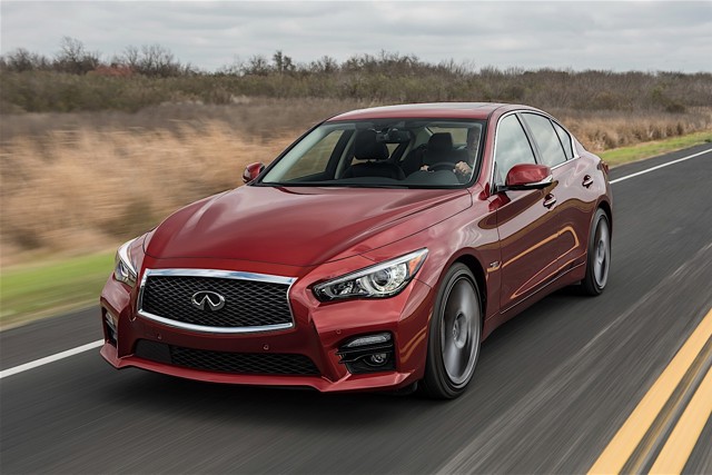 Infiniti Q50 foto 12