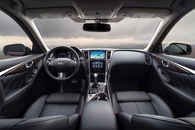 Infiniti Q50 foto 26