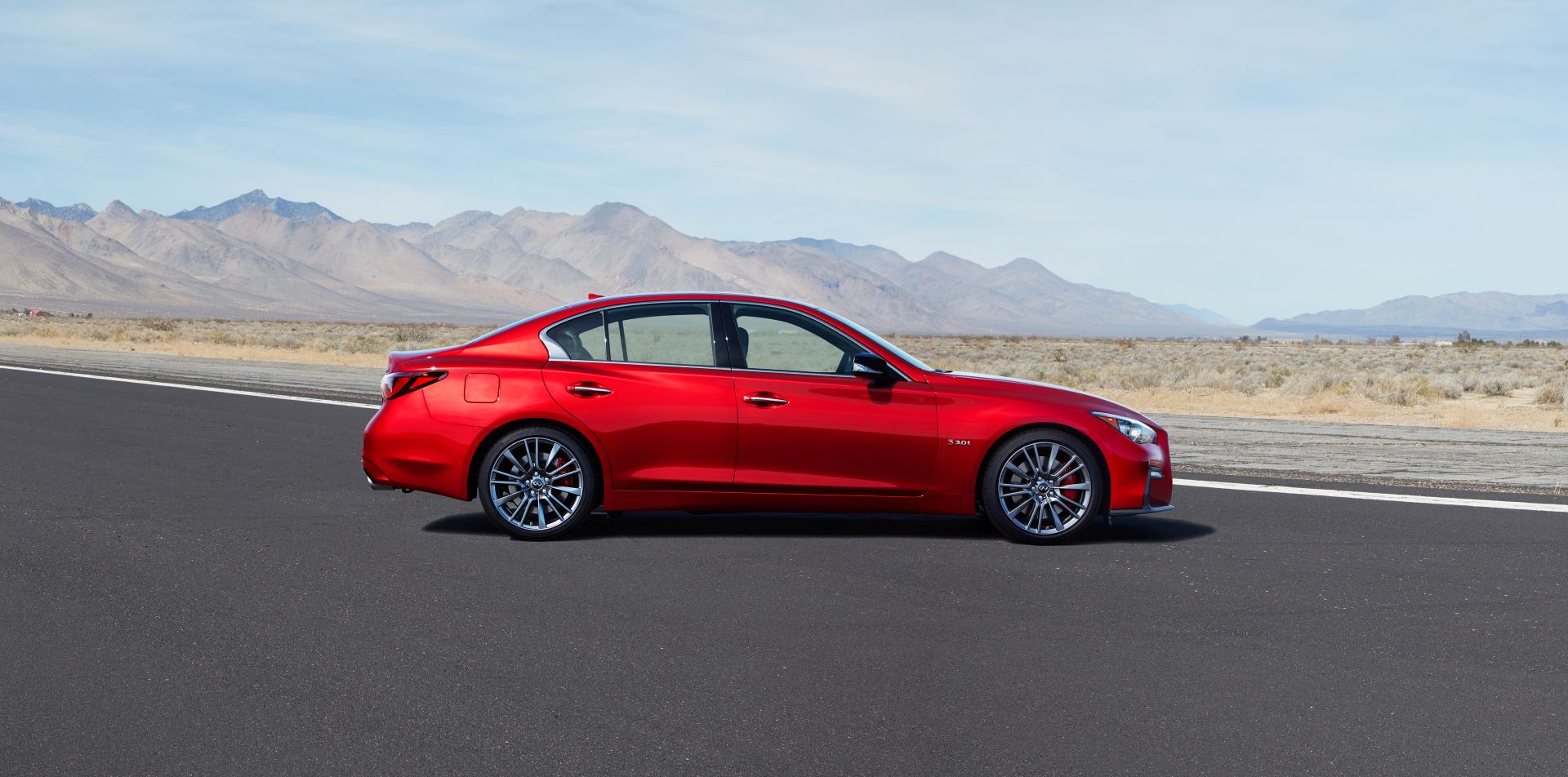 Infiniti Q50 photo 17