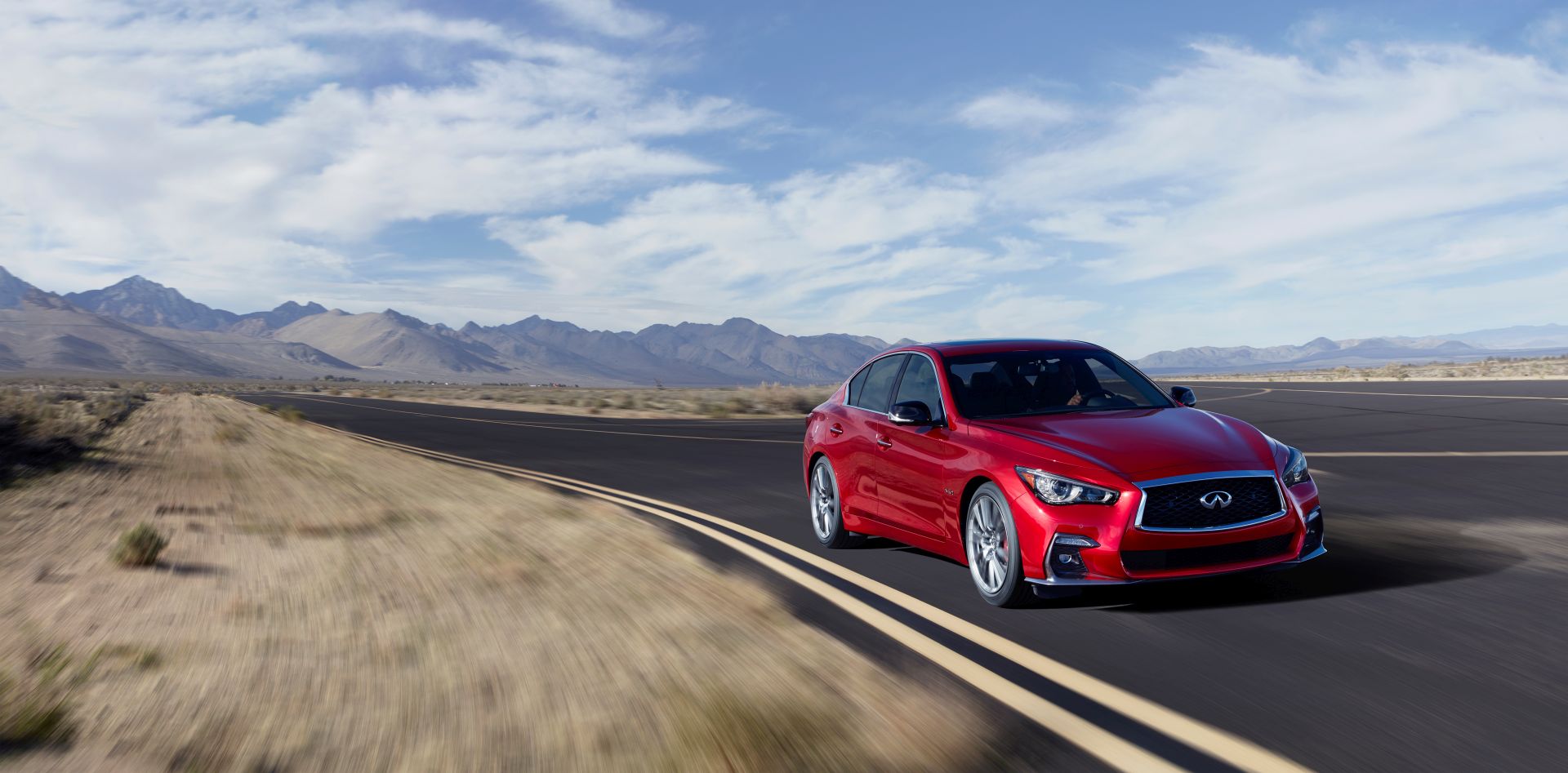 Infiniti Q50 photo 23