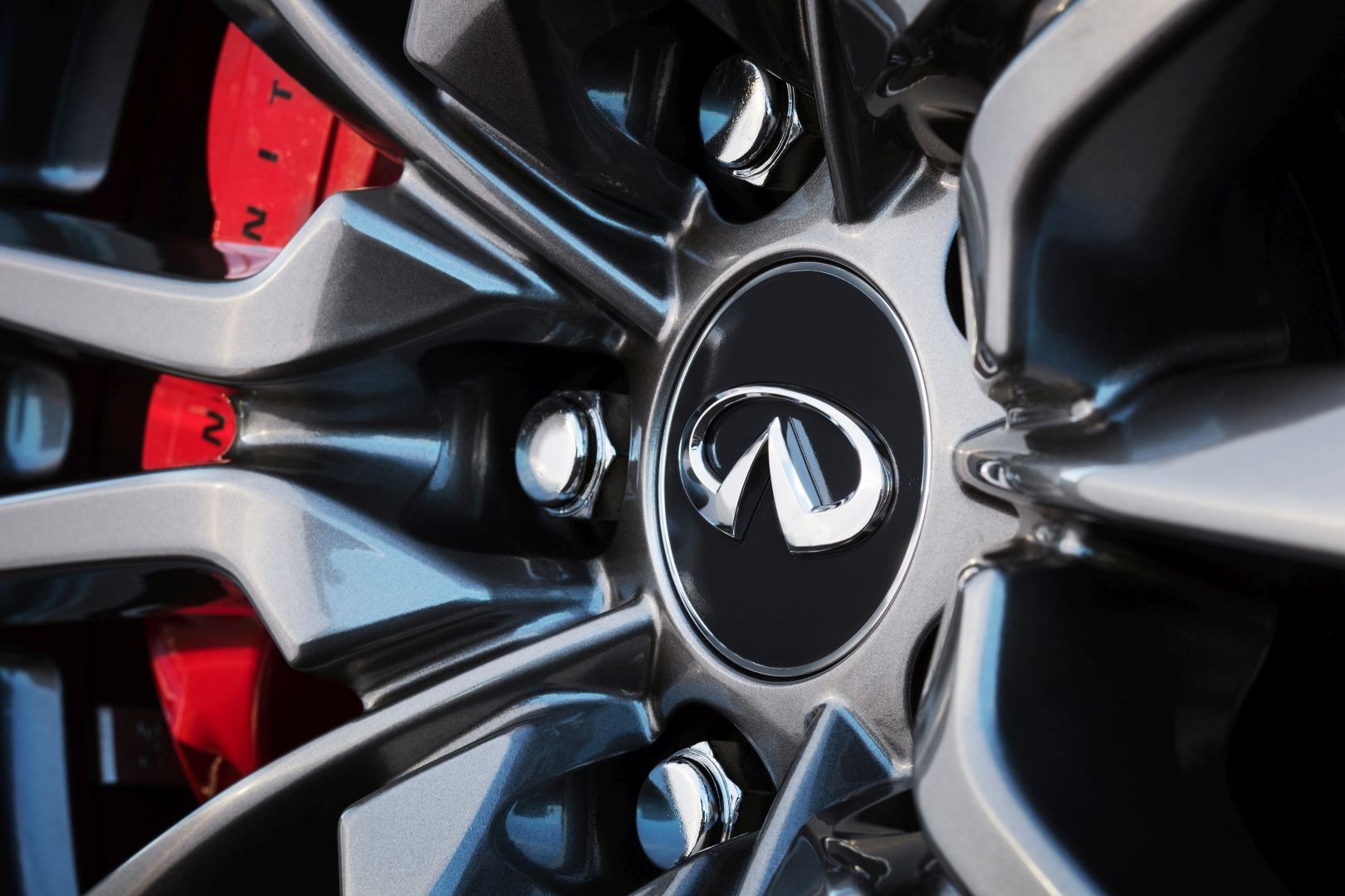 Infiniti Q50 photo 26