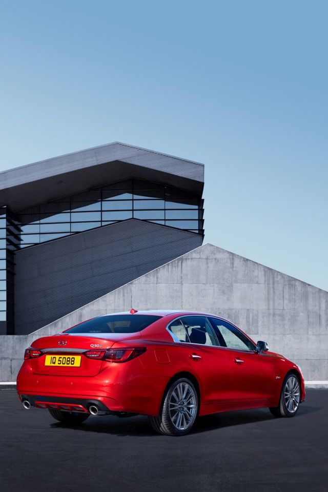 Infiniti Q50 foto 31