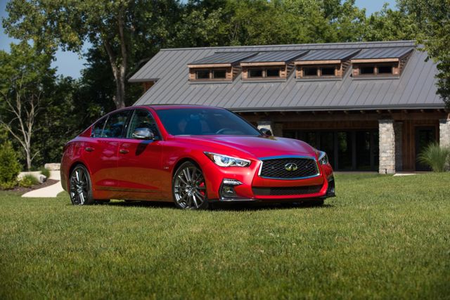 Infiniti Q50 foto 38