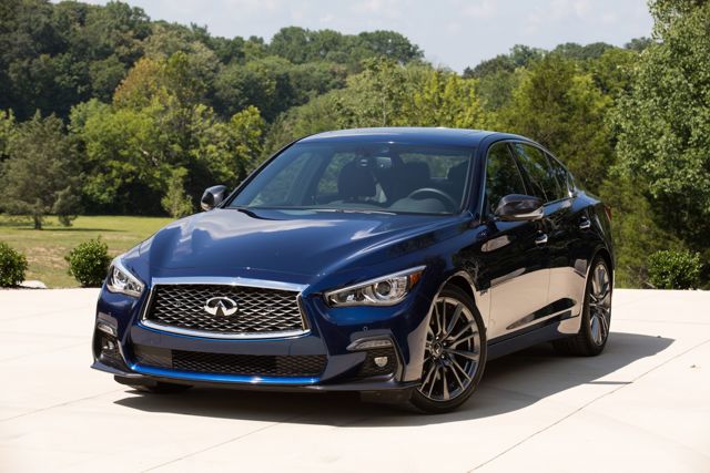 Infiniti Q50 foto 46