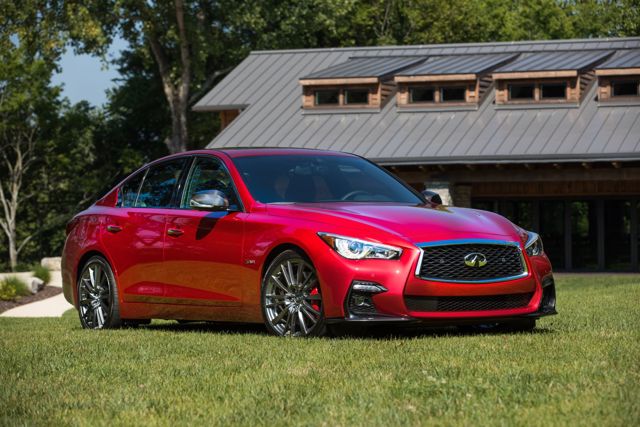 Infiniti Q50 foto 48
