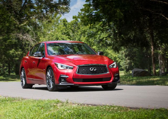 Infiniti Q50 foto 58