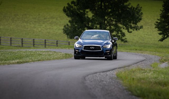 Infiniti Q50 foto 63
