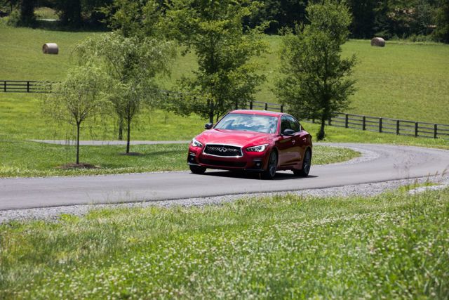 Infiniti Q50 foto 66