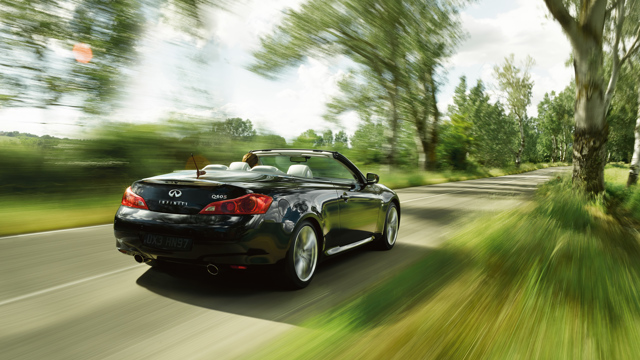 Infiniti Q60 Convertible foto 4