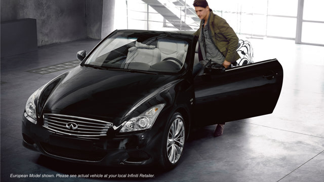 Infiniti Q60 Convertible foto 8