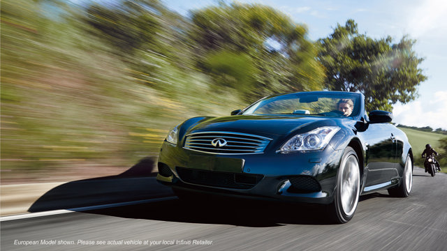 Infiniti Q60 Convertible foto 12