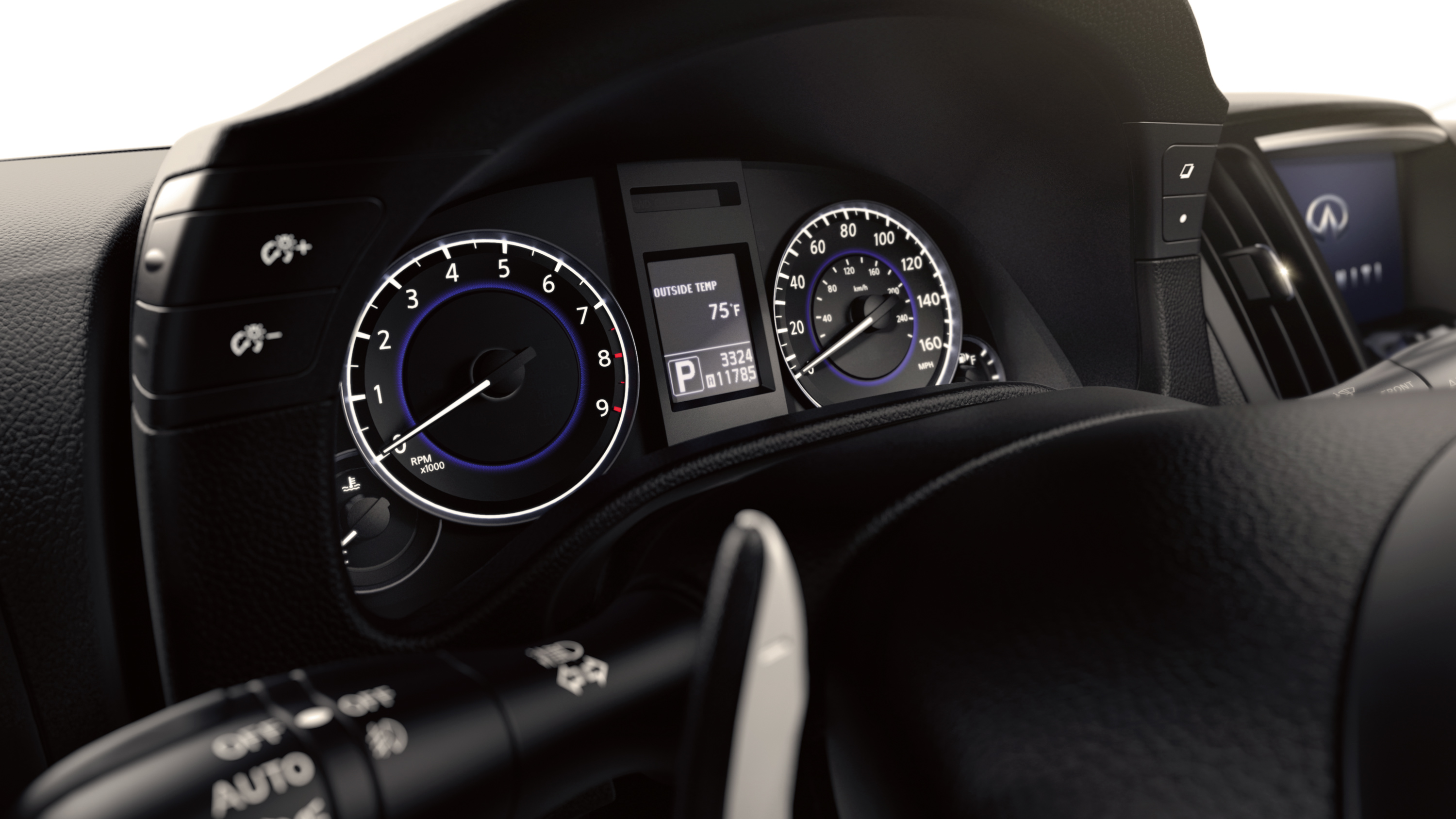 Infiniti Q60 Convertible photo 22