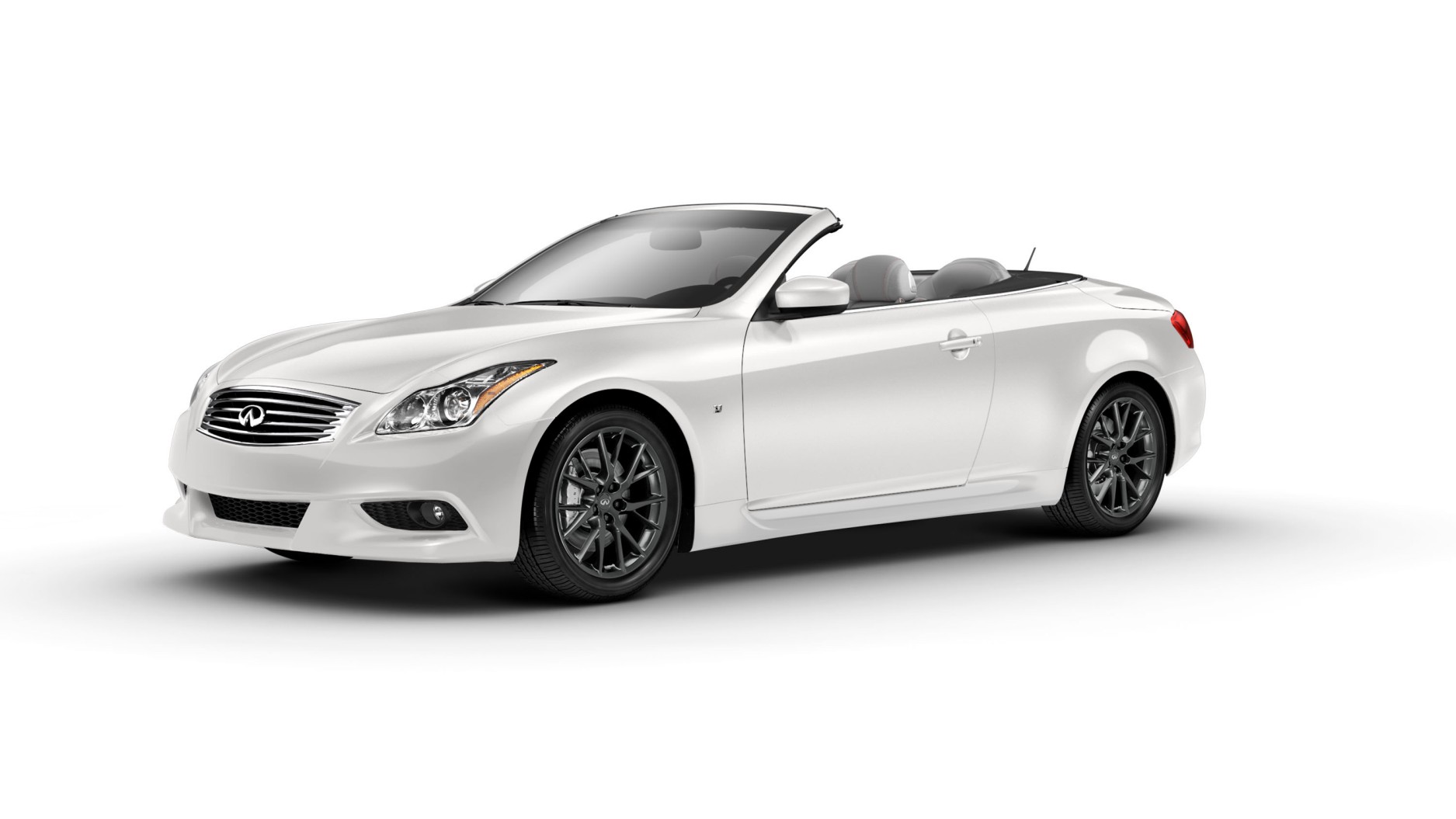 Infiniti Q60 Convertible photo 5