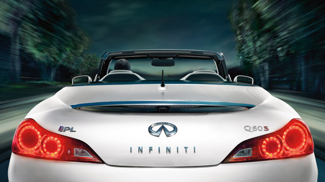 Infiniti Q60 Convertible photo 1