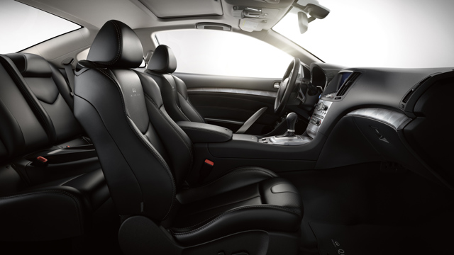 Infiniti Q60 foto 24