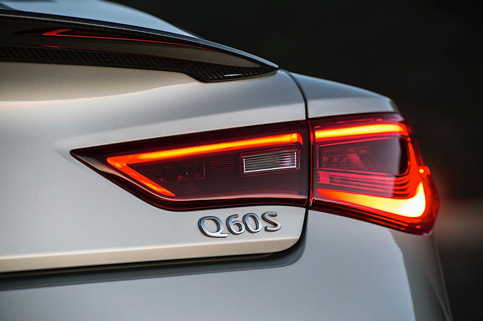 Infiniti Q60 photo 46