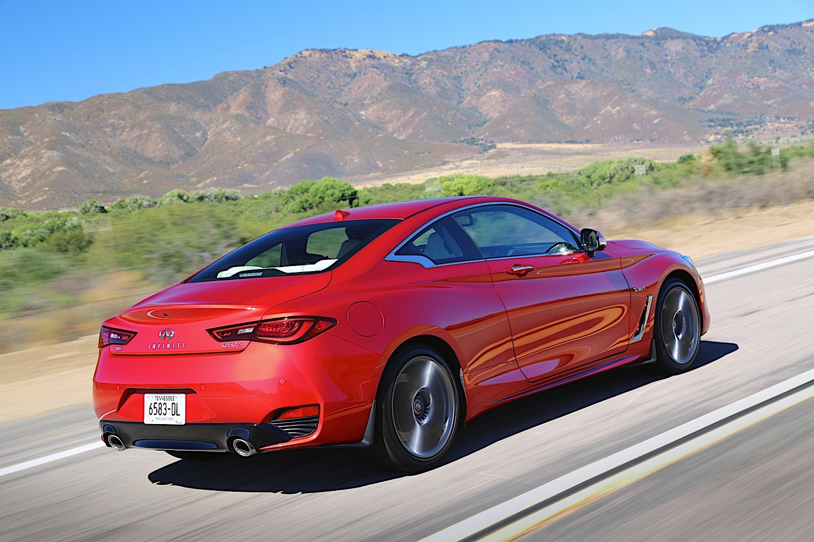 Infiniti Q60 photo 51