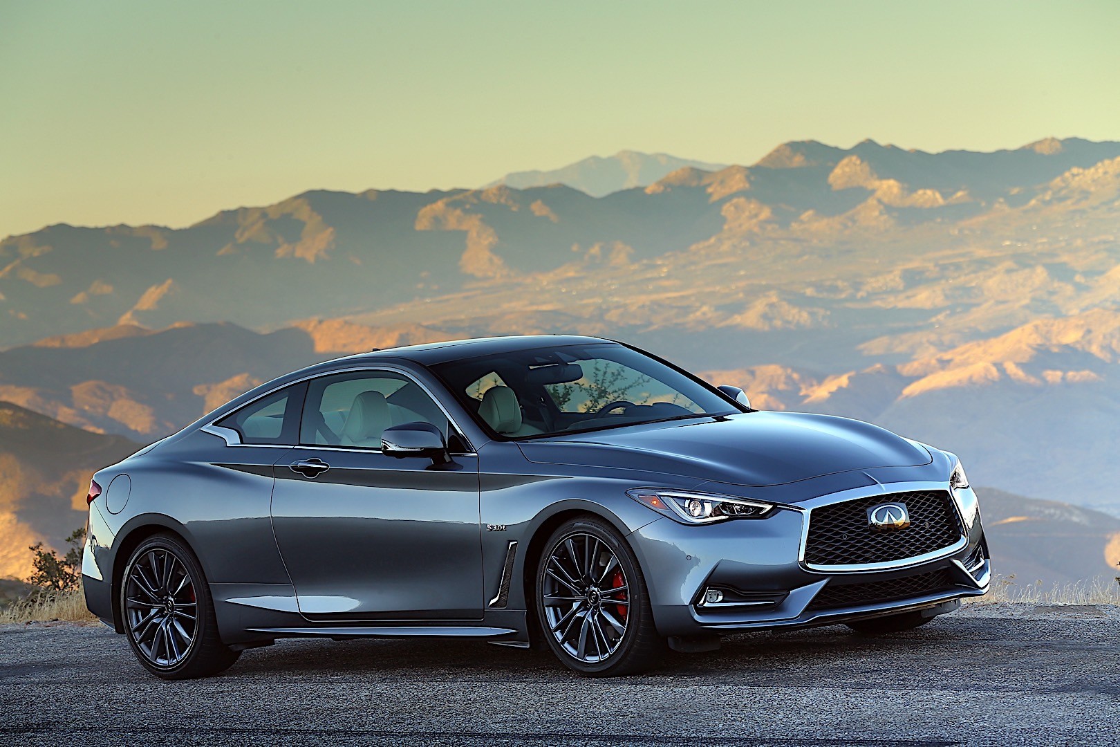Infiniti Q60 photo 65