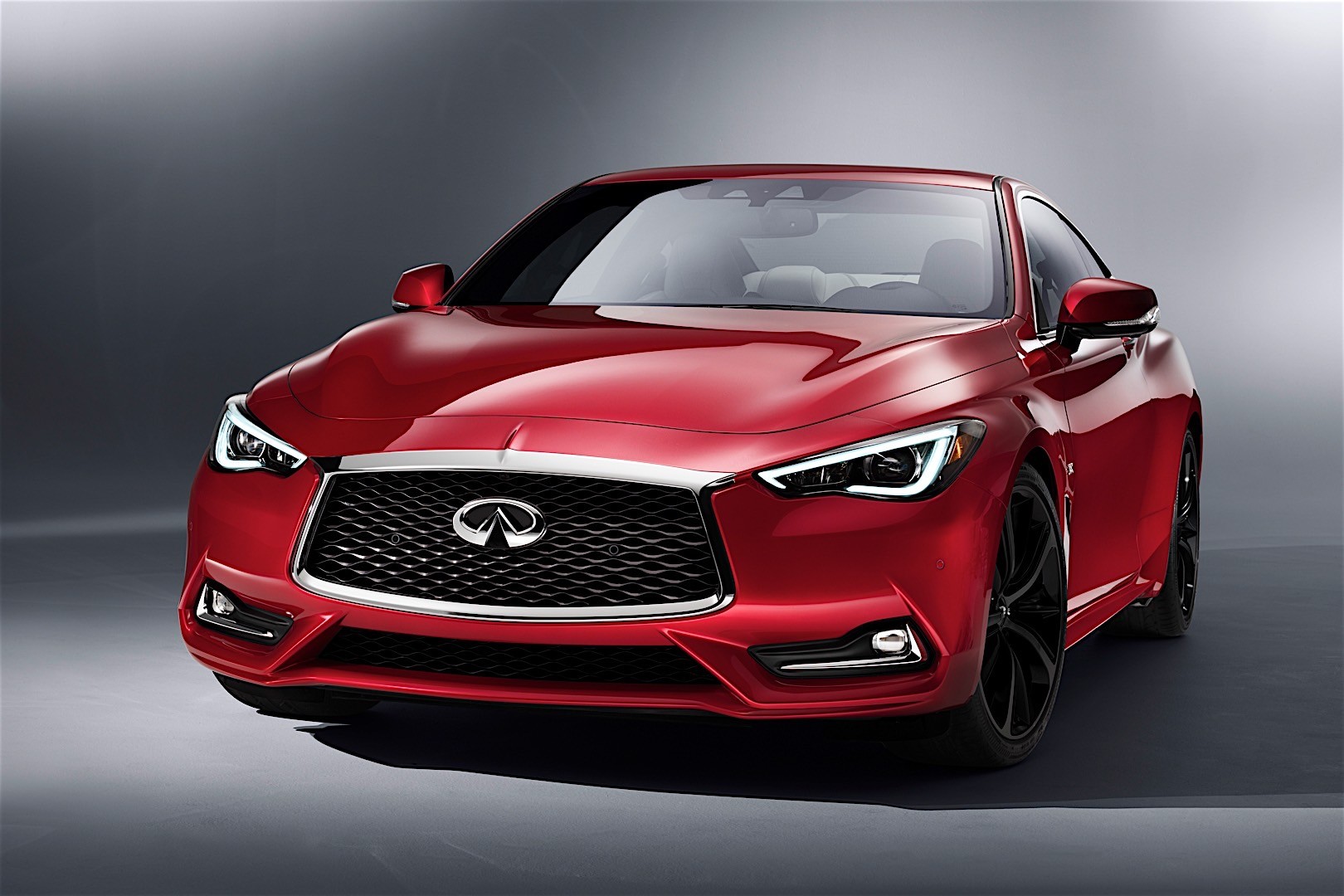Infiniti Q60 photo 6