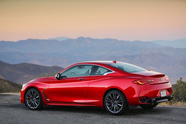 Infiniti Q60 foto 34