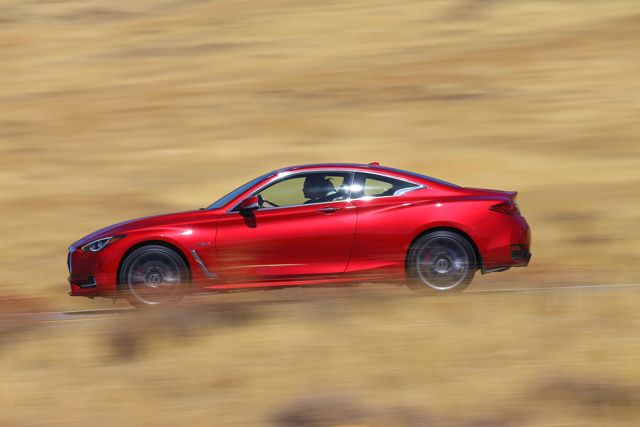 Infiniti Q60 foto 43