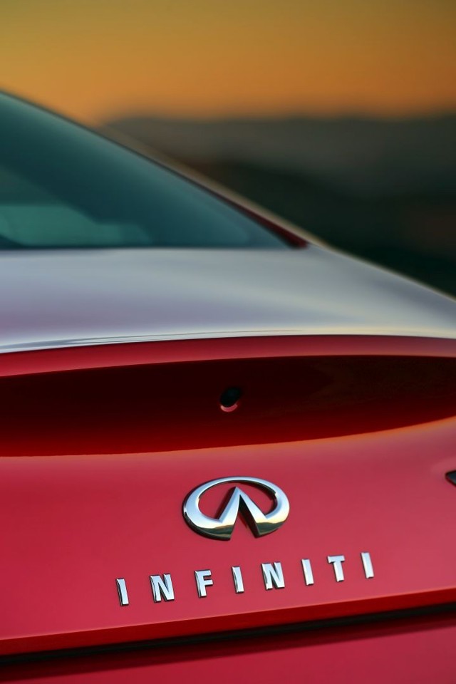 Infiniti Q60 foto 51