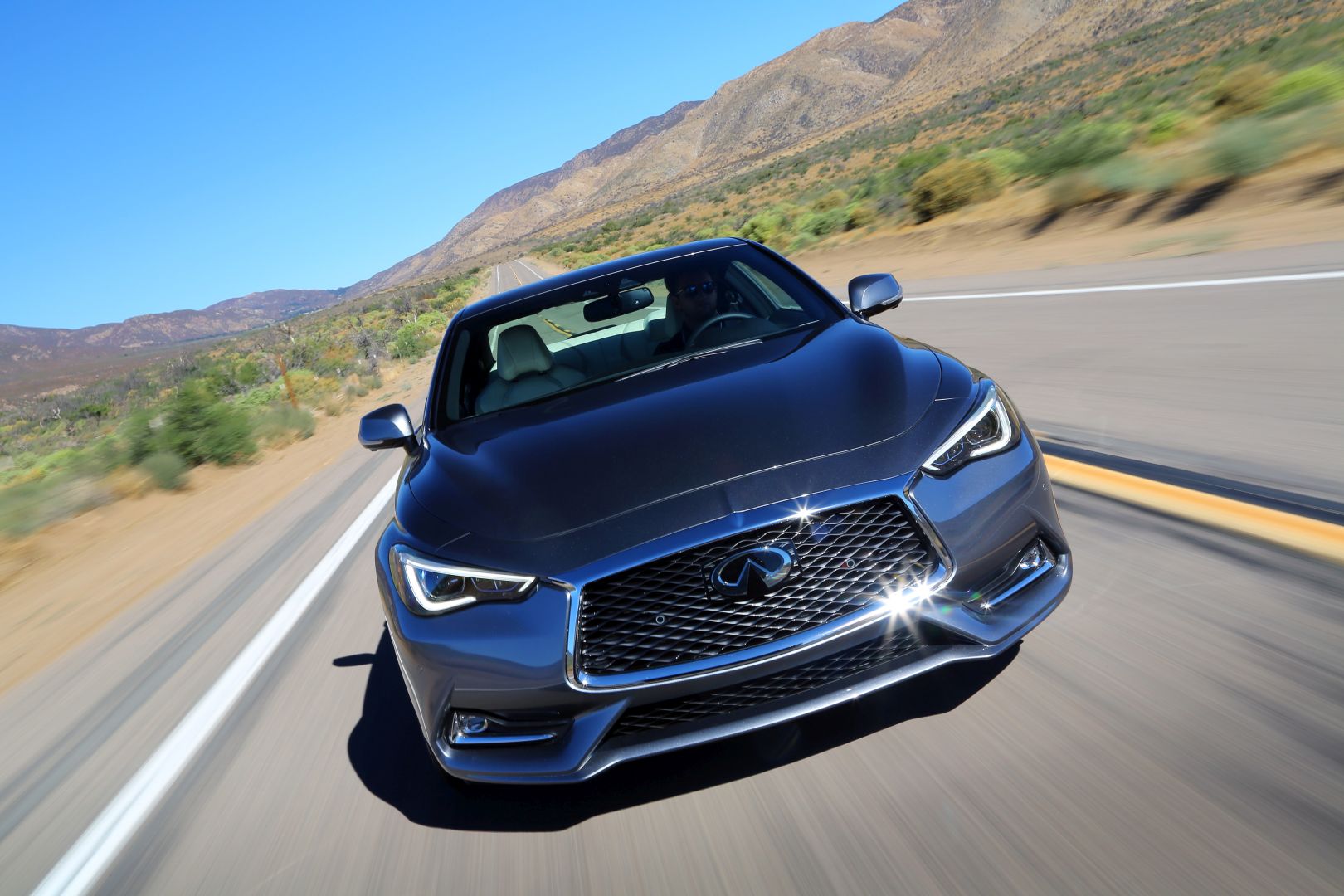 Infiniti Q60 photo 54