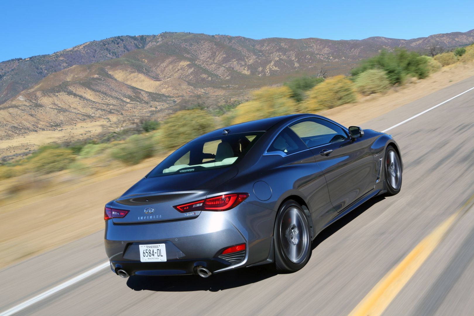 Infiniti Q60 photo 60