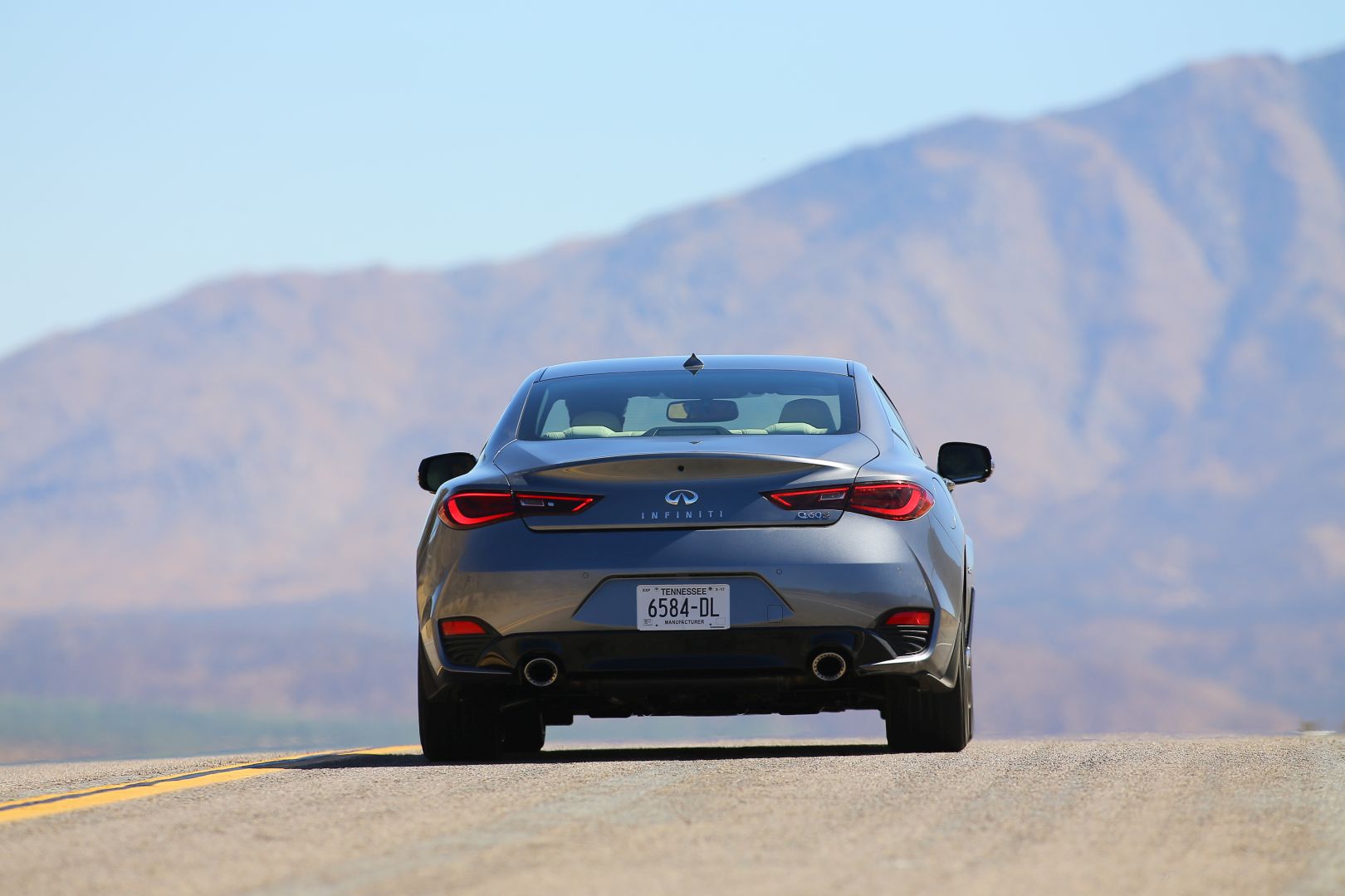 Infiniti Q60 photo 61