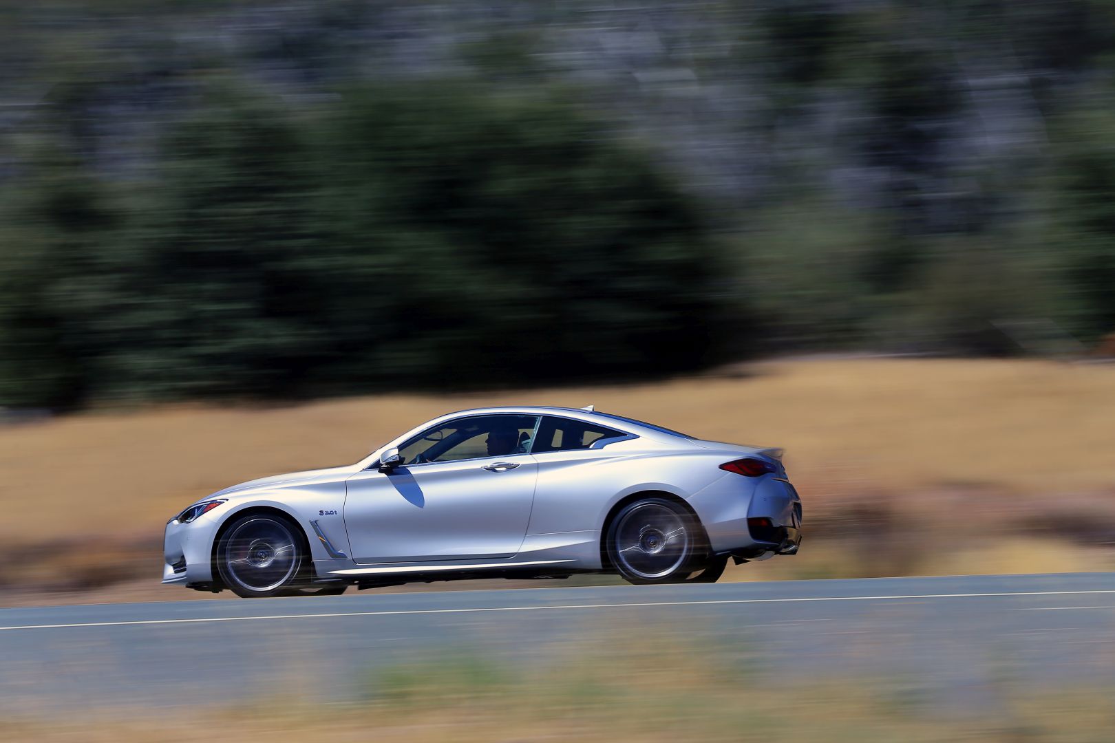 Infiniti Q60 photo 66