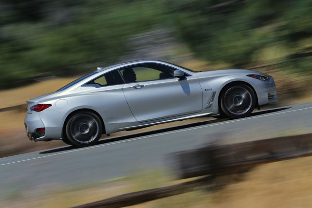 Infiniti Q60 foto 74
