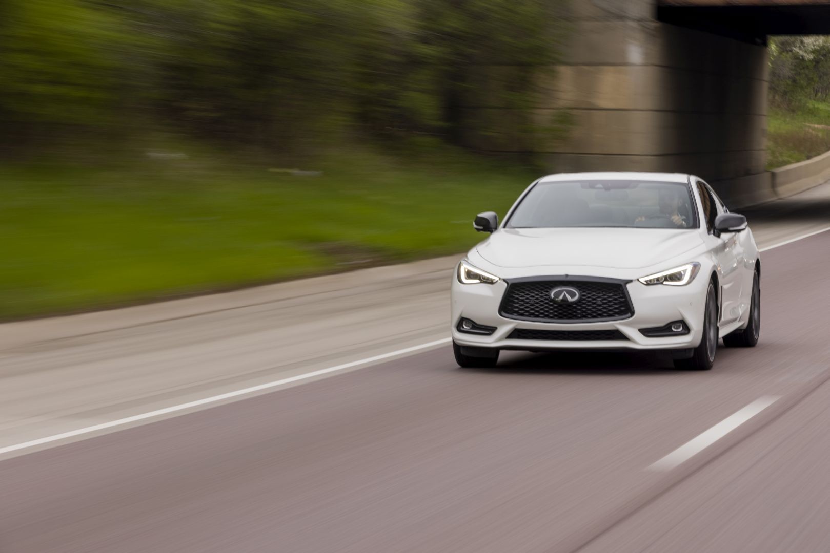 Infiniti Q60 photo 94