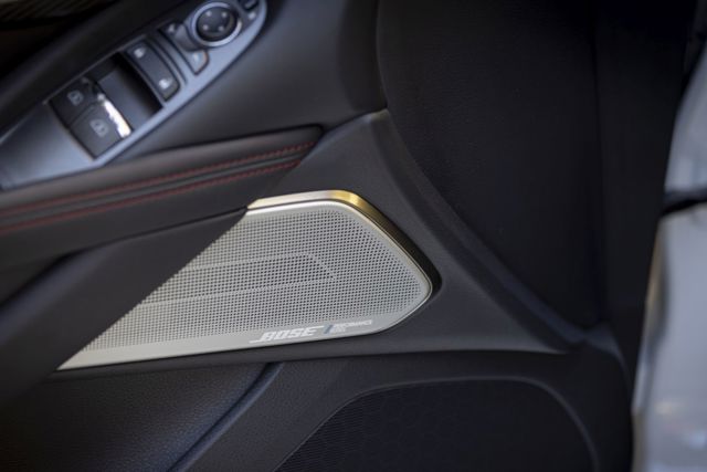 Infiniti Q60 foto 115