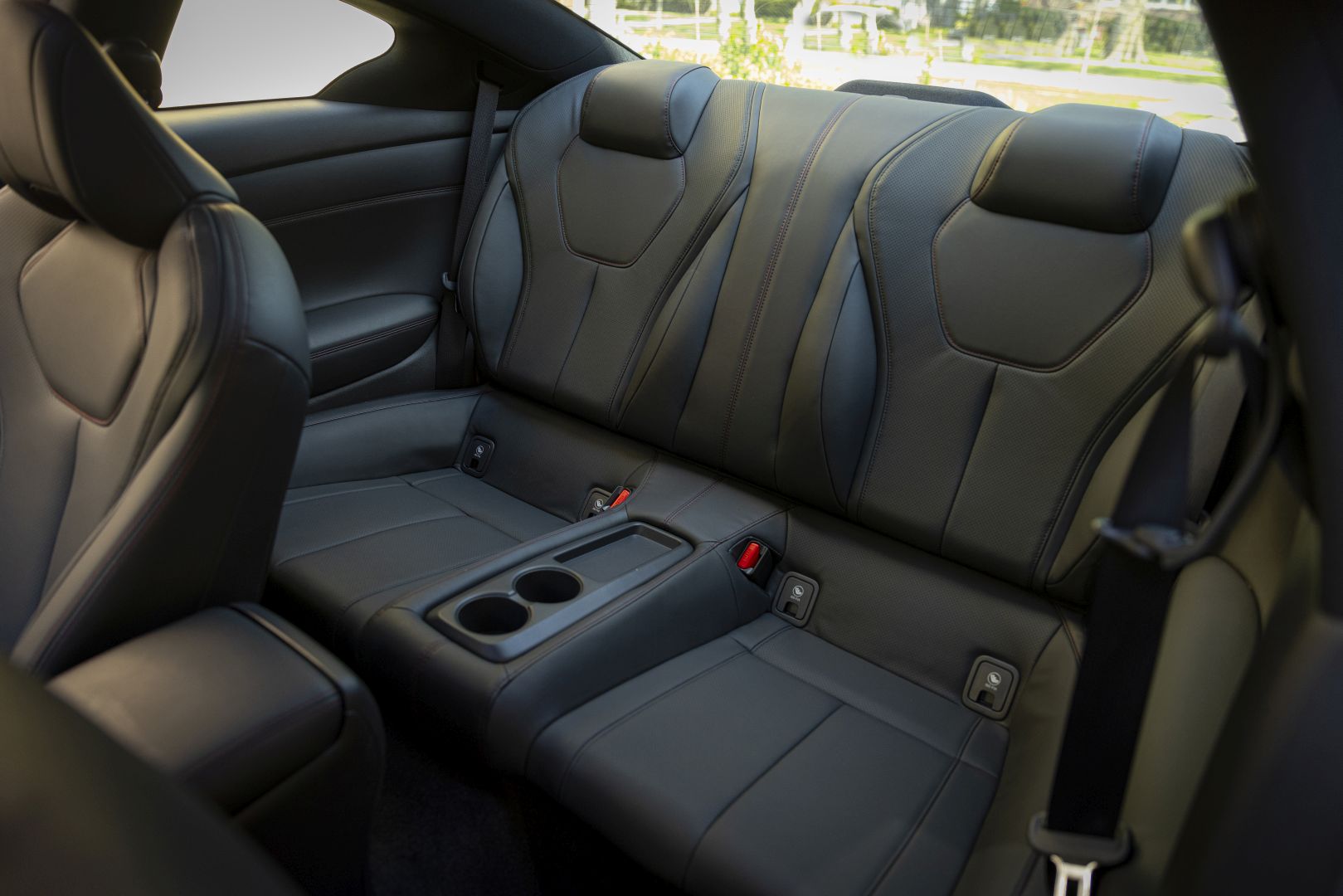 Infiniti Q60 photo 118