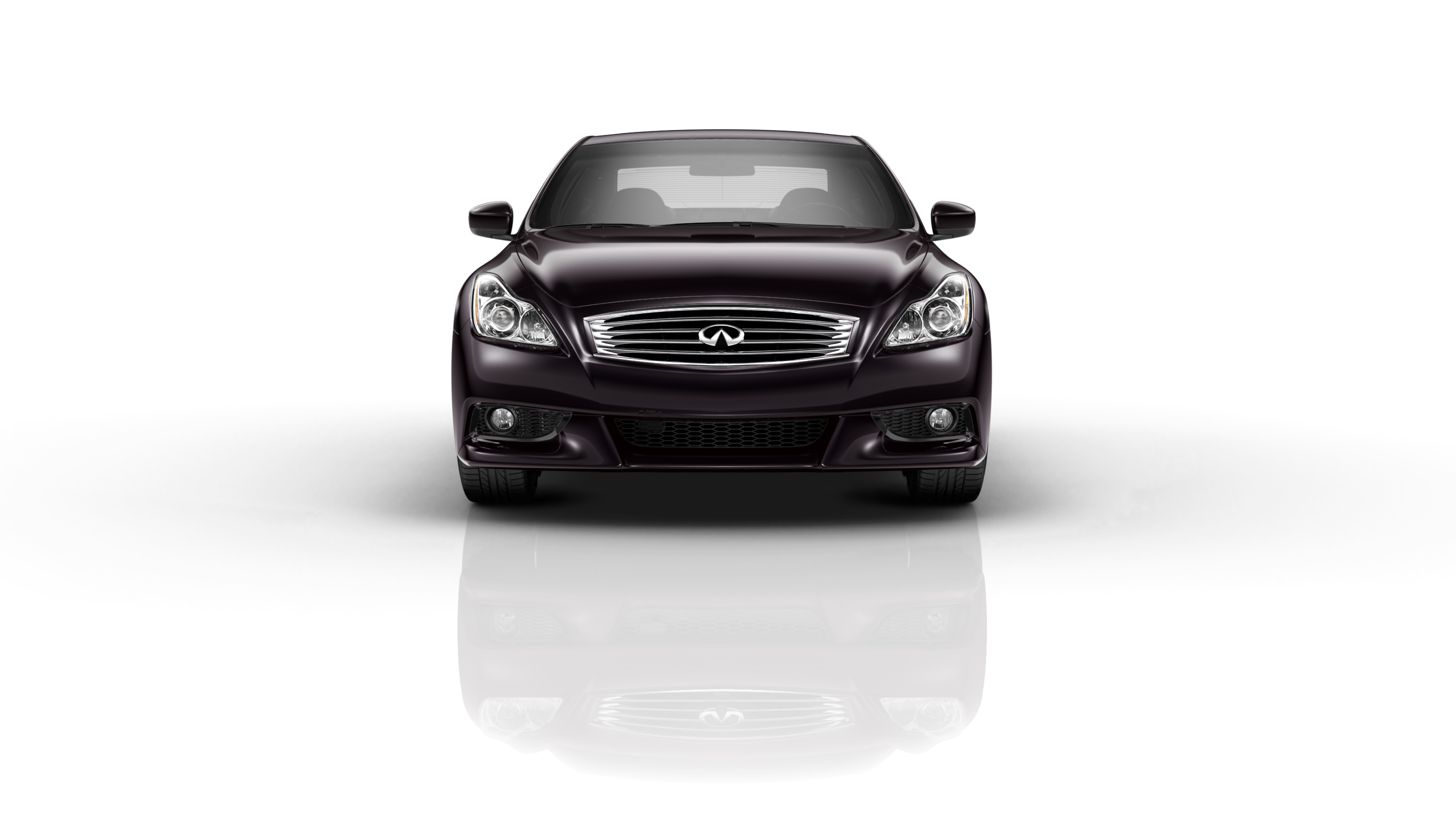 Infiniti Q60 photo 3
